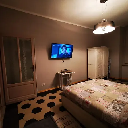 La Maison Des Amis Apartamento *